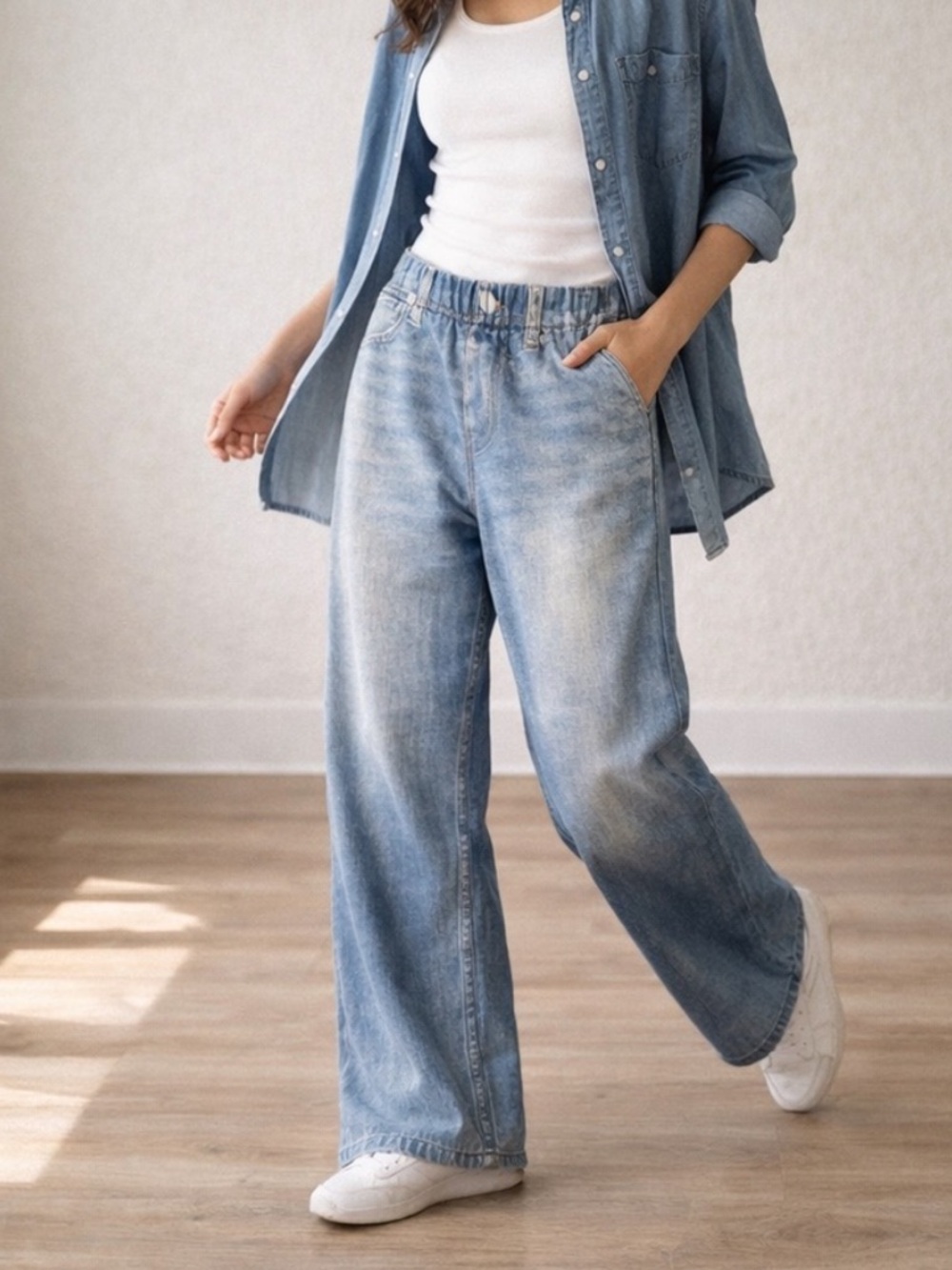 Mila Rosabella Wide-Leg Faux Denim Pull On Sweatpant Jean Light Wash Size XS